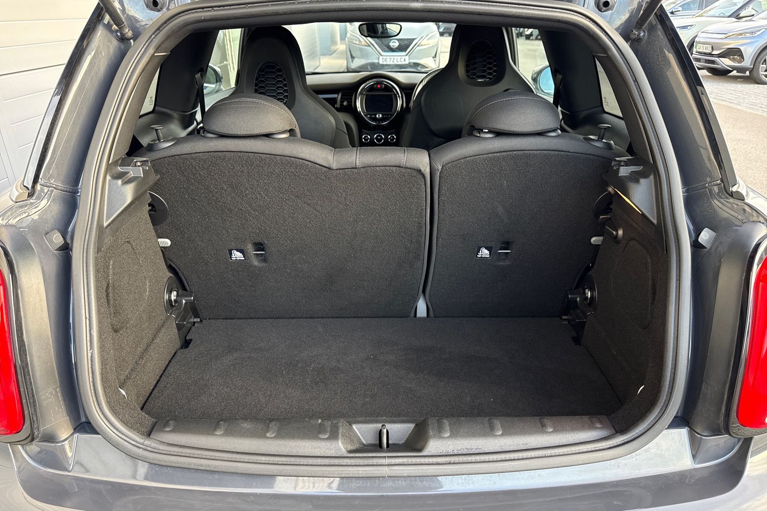 Used MINI Hatch 2019 for sale - 76581605: Photo 7