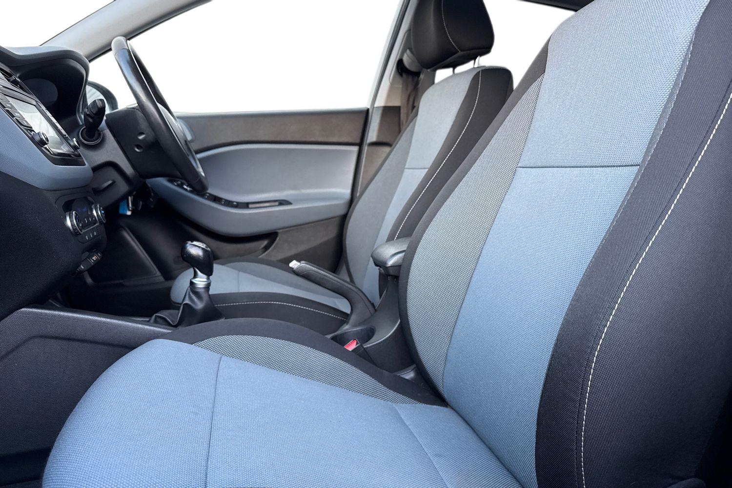 Used Hyundai i20 2015 for sale - 76805442: Photo 16