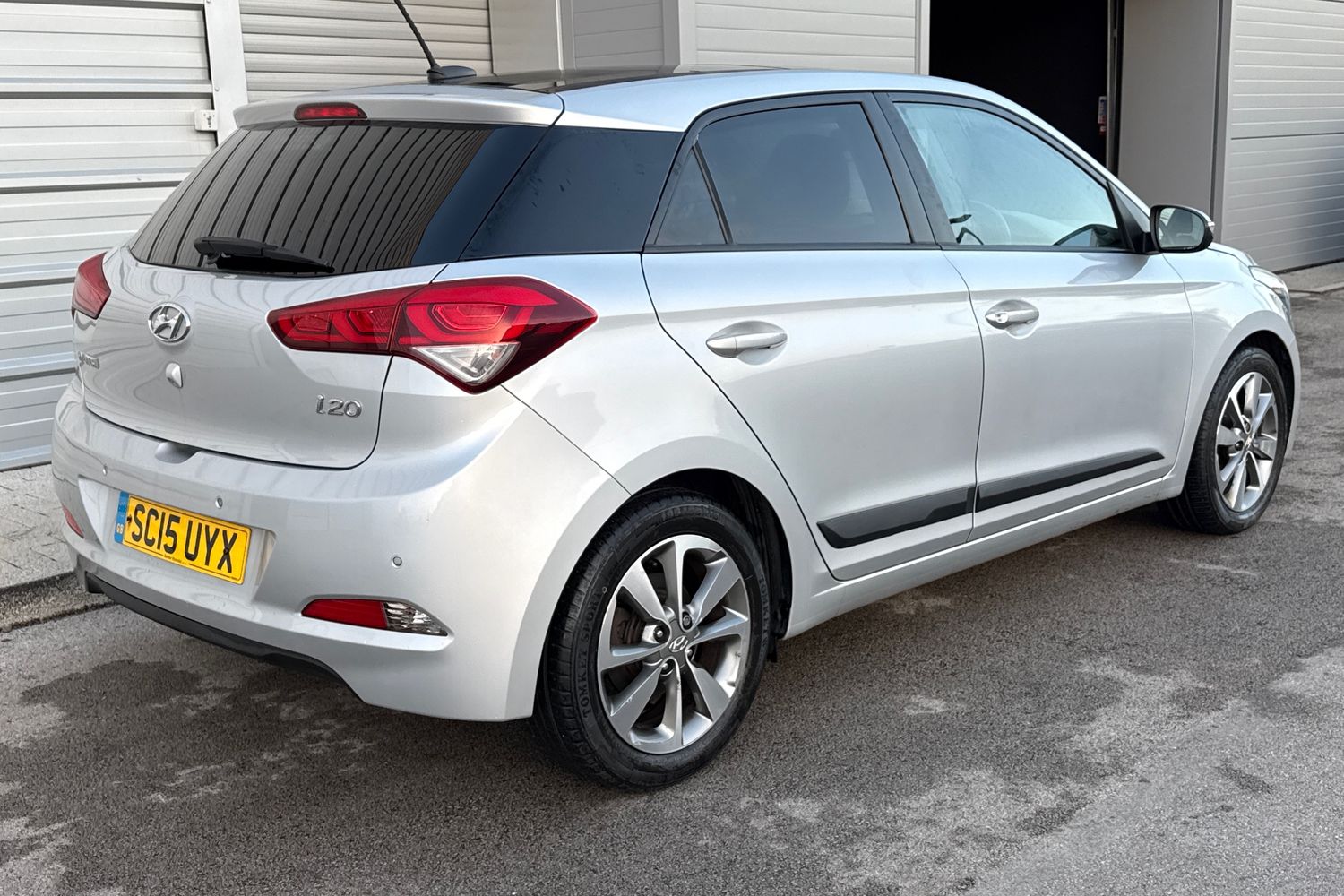 Used Hyundai i20 2015 for sale - 76805442: Photo 27