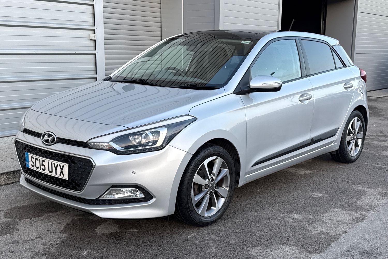 Used Hyundai i20 2015 for sale - 76805442: Photo 32