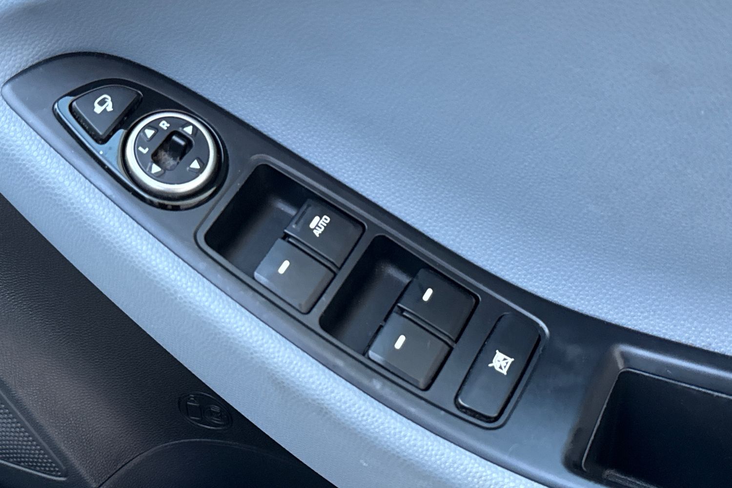 Used Hyundai i20 2015 for sale - 76805442: Photo 38