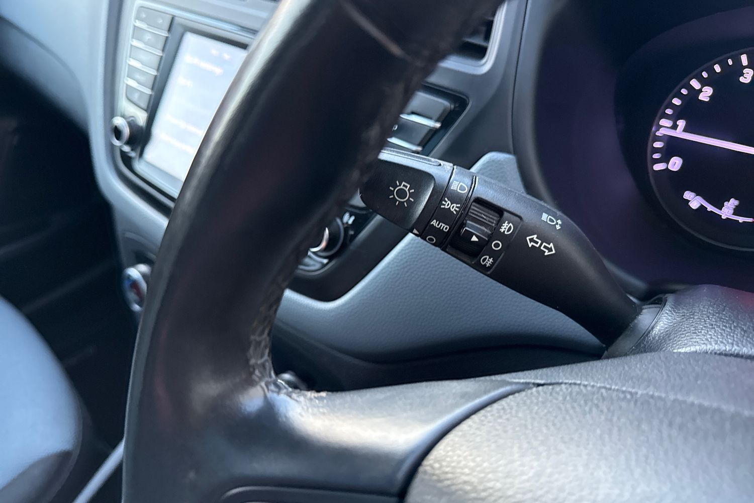 Used Hyundai i20 2015 for sale - 76805442: Photo 48