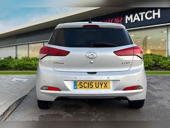 Used Hyundai i20 2015 for sale - 76805442: Photo