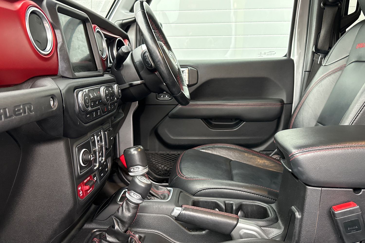 Used Jeep Wrangler 2020 for sale - 77158861: Photo 31