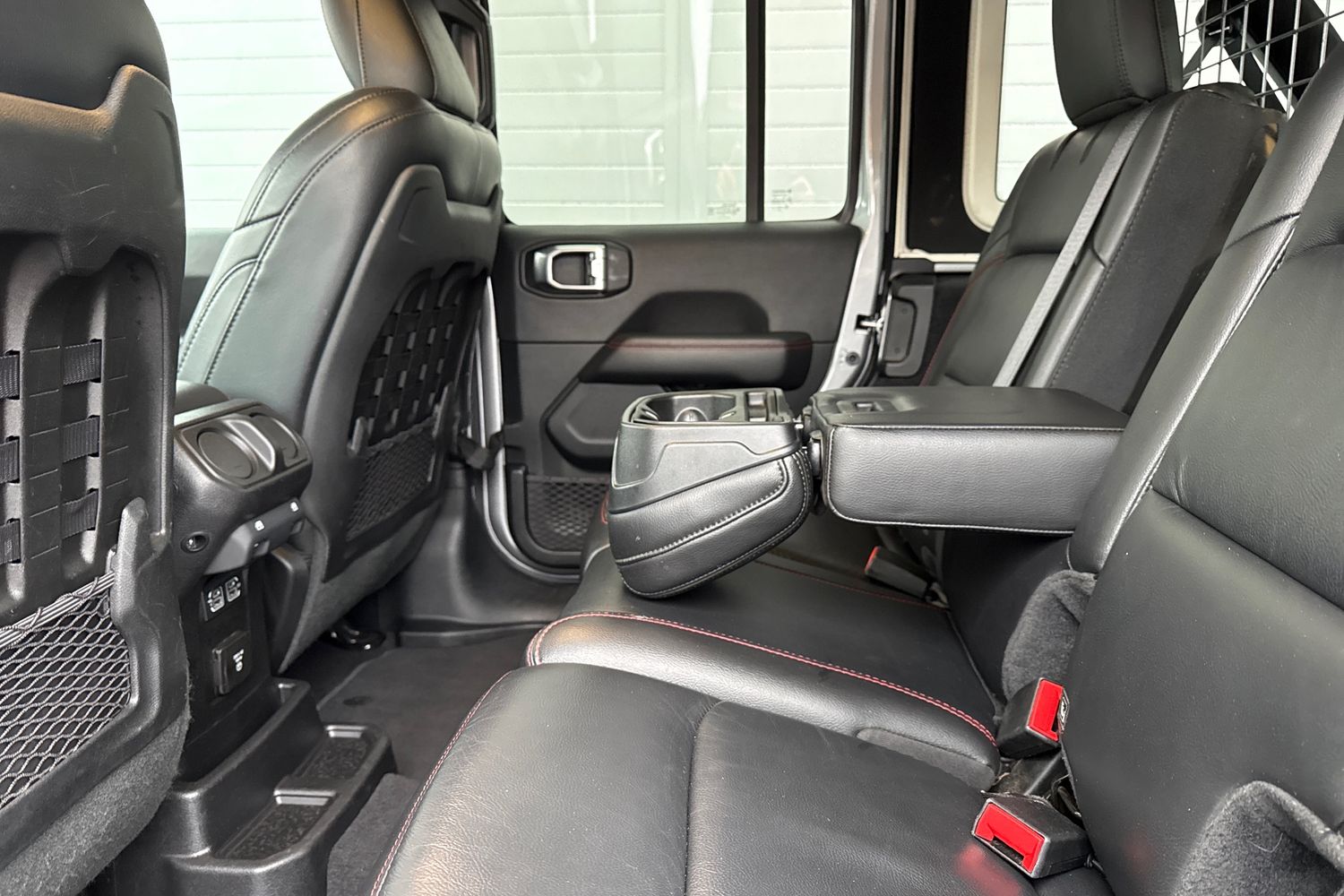 Used Jeep Wrangler 2020 for sale - 77158861: Photo 33