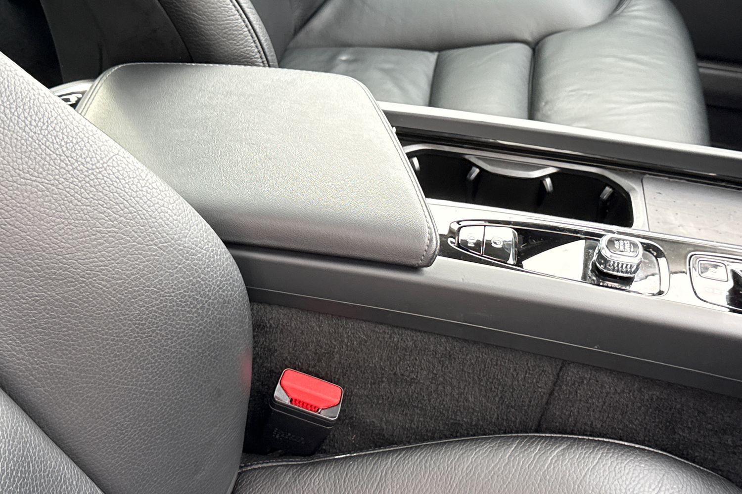 Used Volvo S60 2023 for sale - 77535347: Photo 38