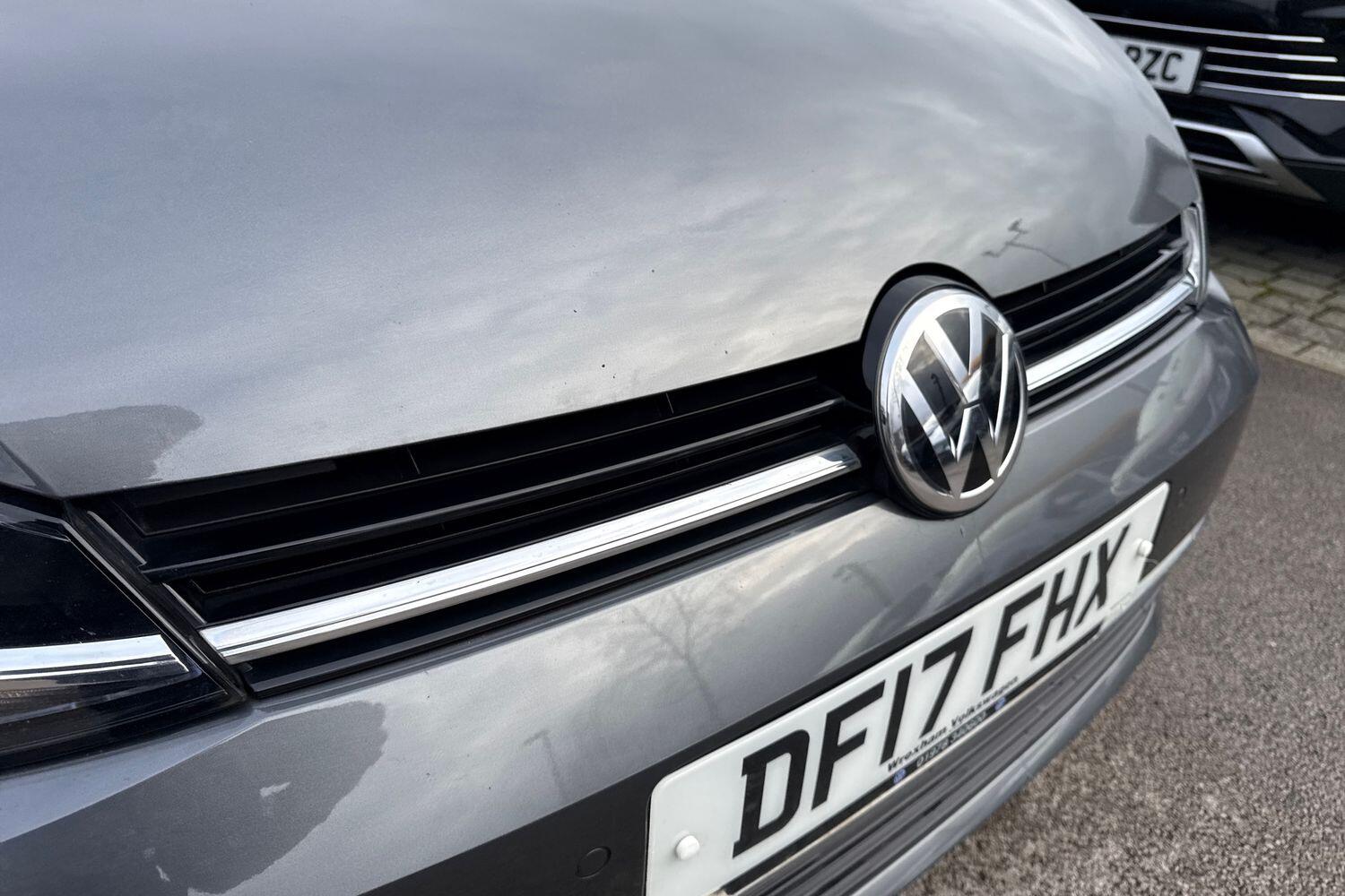 Used Volkswagen Golf 2017 for sale - 77620491: Photo 24