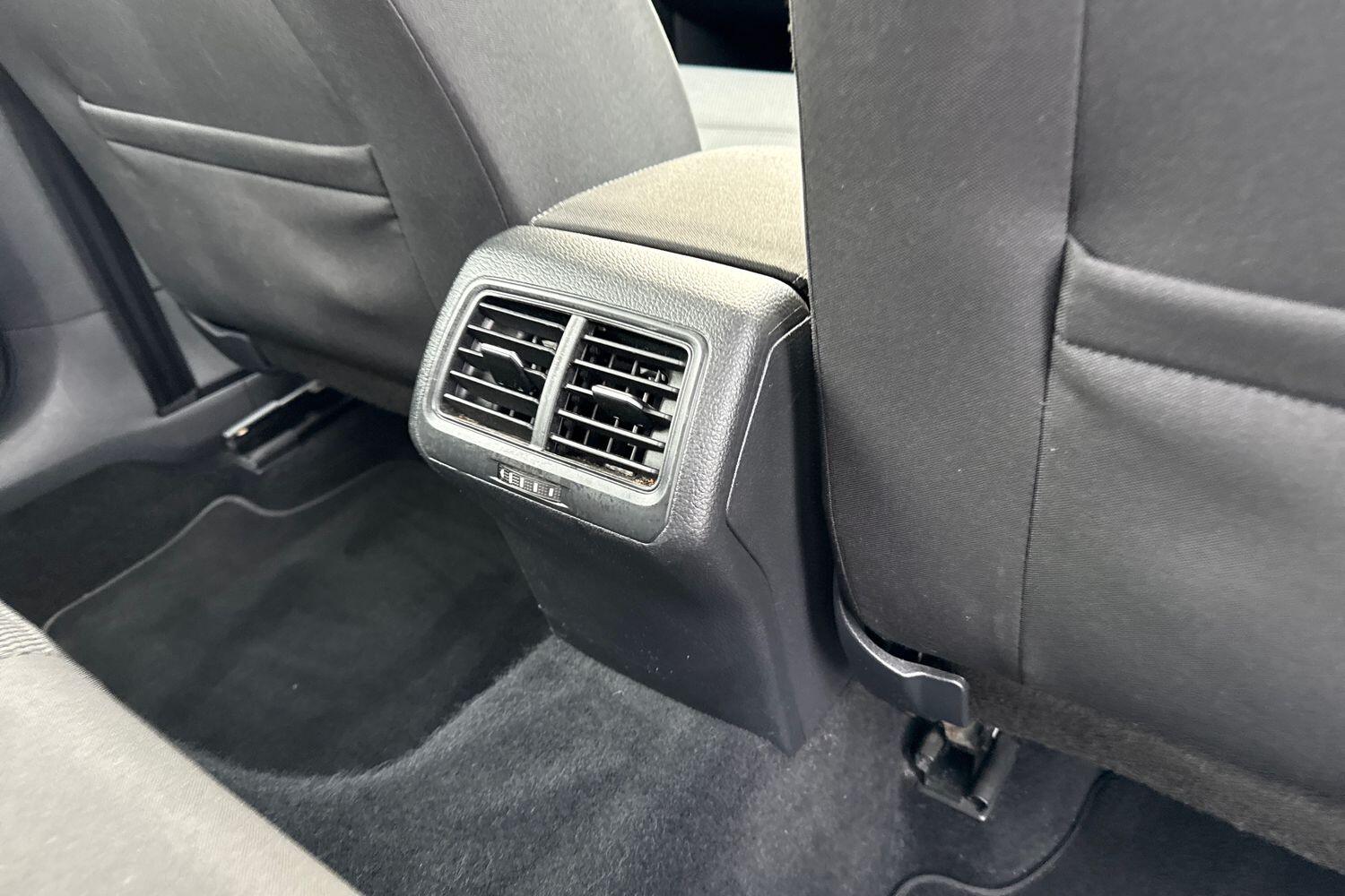 Used Volkswagen Golf 2017 for sale - 77620491: Photo 27