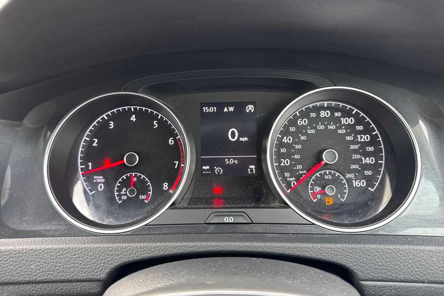 Used Volkswagen Golf 2017 for sale - 77620491: Photo 30