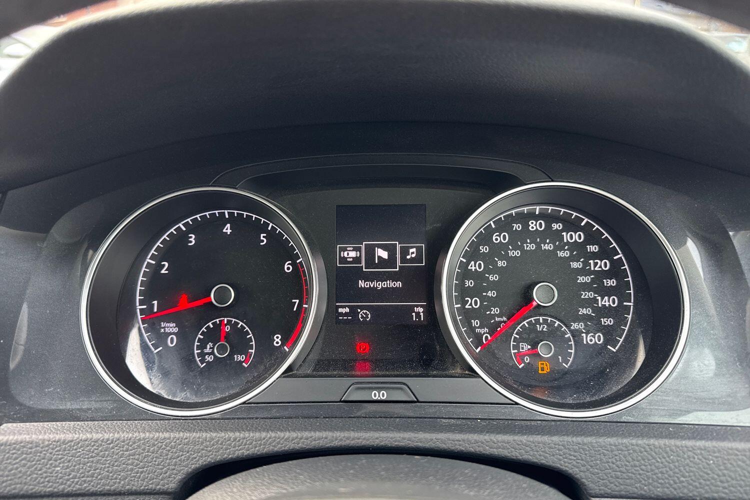 Used Volkswagen Golf 2017 for sale - 77620491: Photo 32