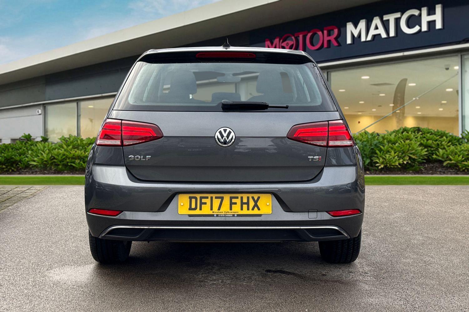 Used Volkswagen Golf 2017 for sale - 77620491: Photo 4