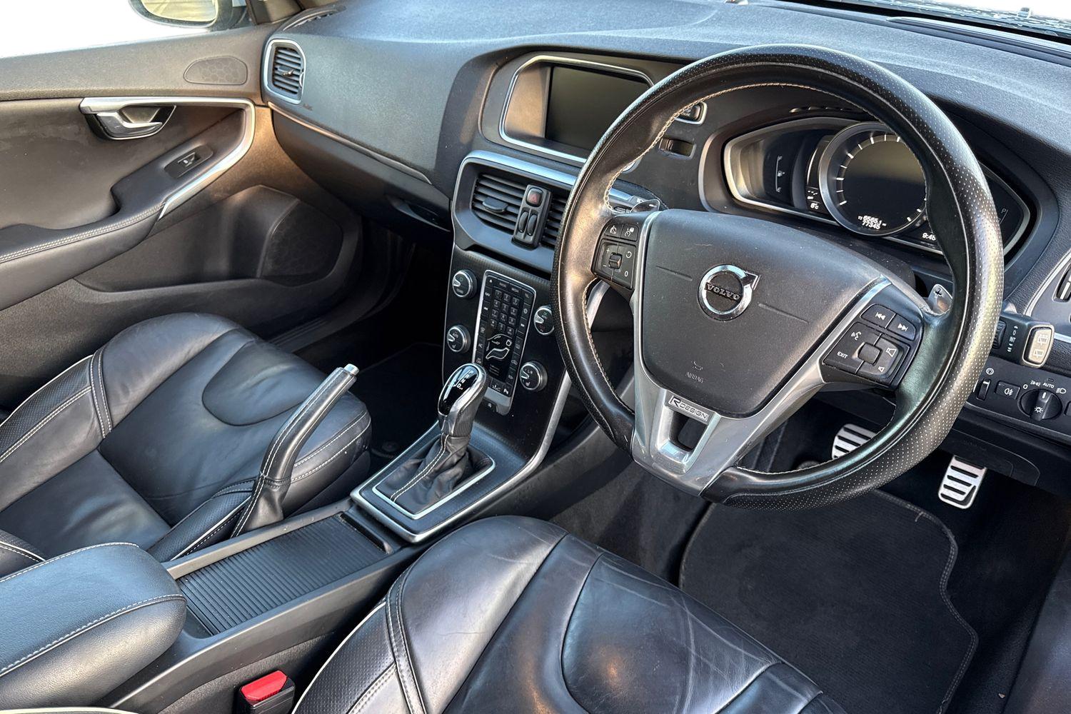 Used Volvo V40 2019 for sale - 77011409: Photo 14