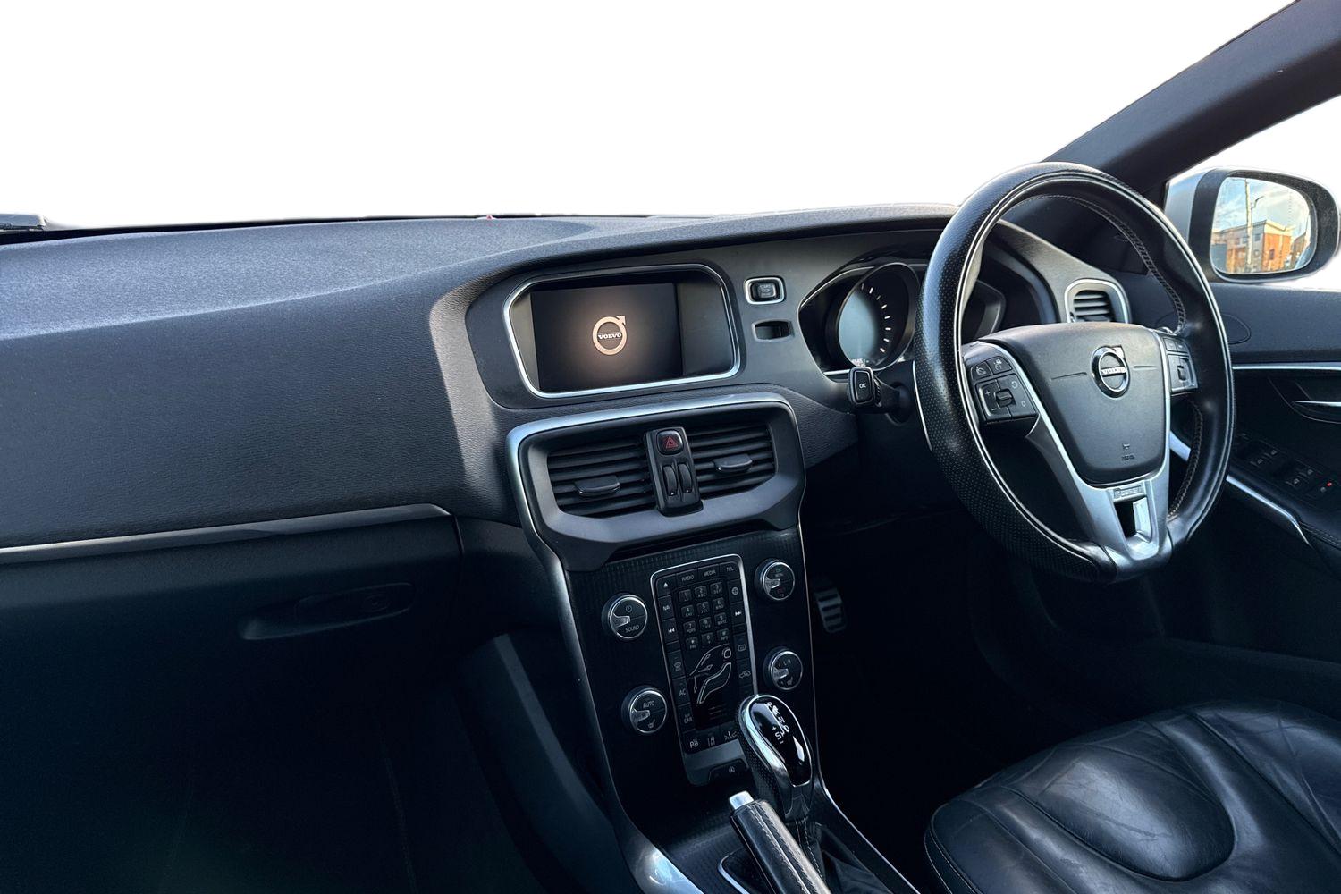 Used Volvo V40 2019 for sale - 77011409: Photo 15