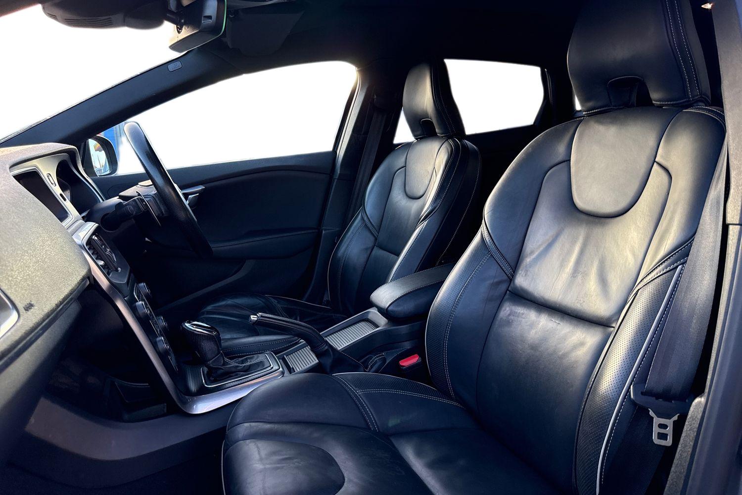 Used Volvo V40 2019 for sale - 77011409: Photo 16