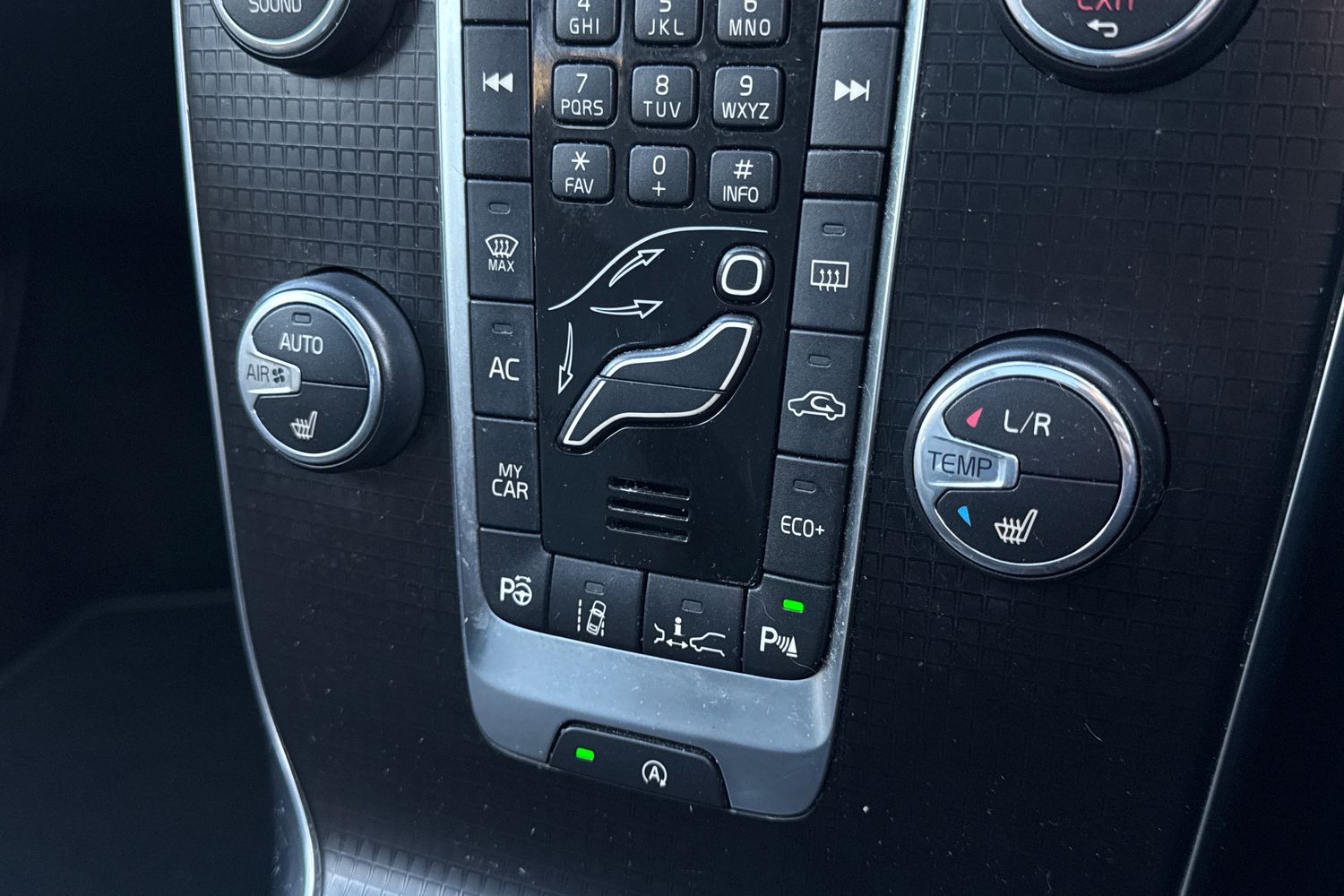 Used Volvo V40 2019 for sale - 77011409: Photo 22