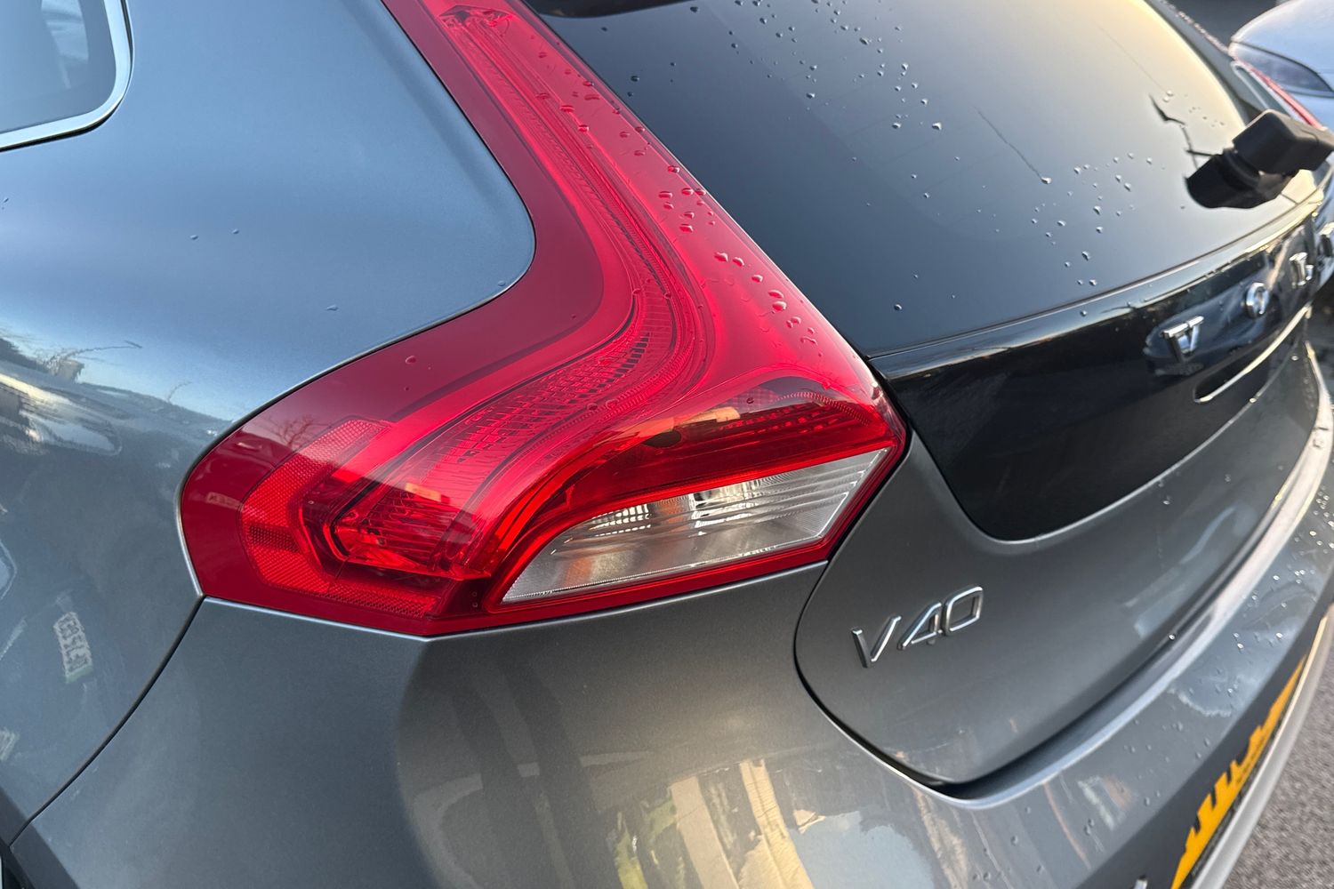 Used Volvo V40 2019 for sale - 77011409: Photo 8