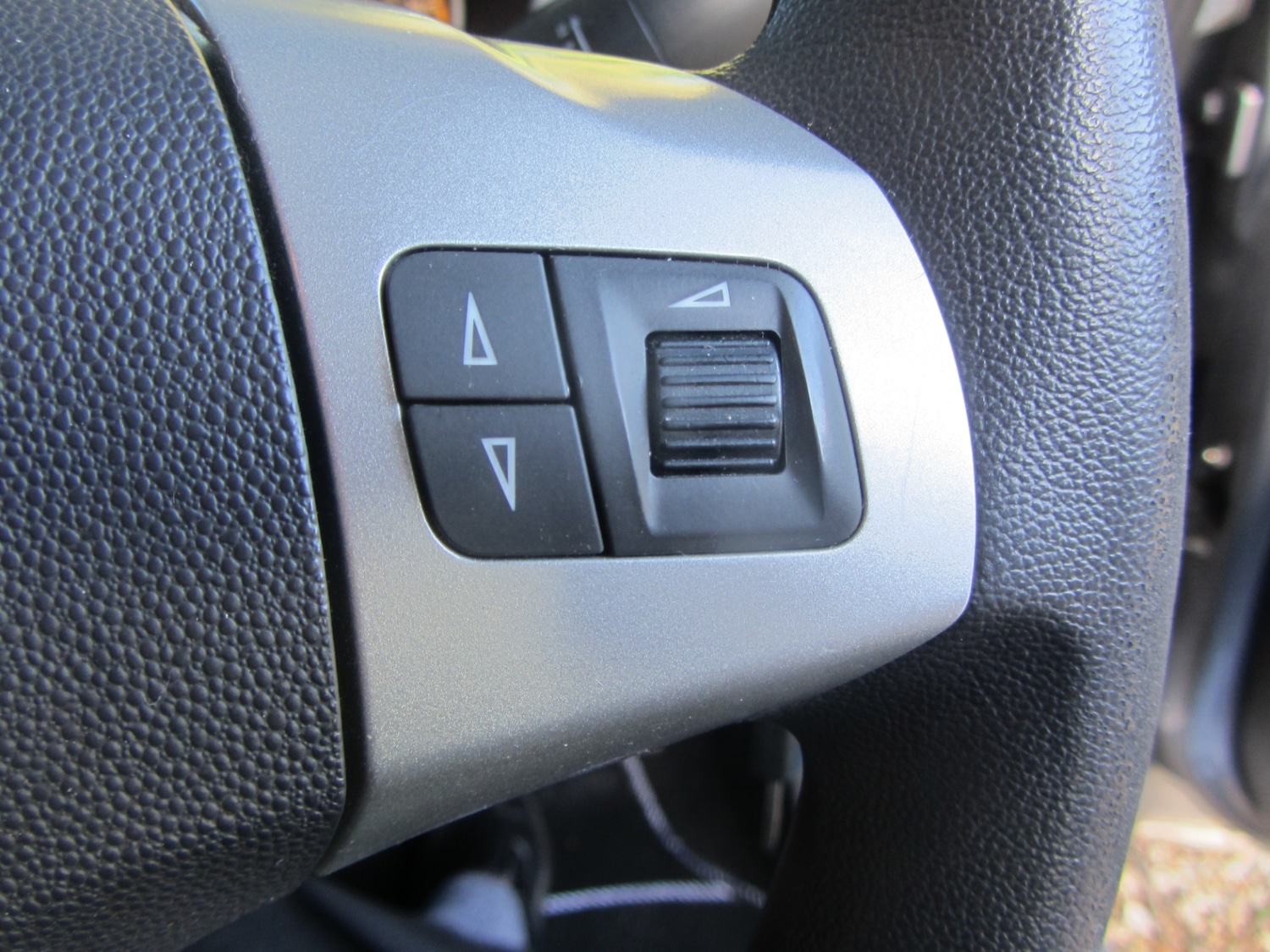 Used Vauxhall Corsa 2009 for sale - 76392364: Photo 12