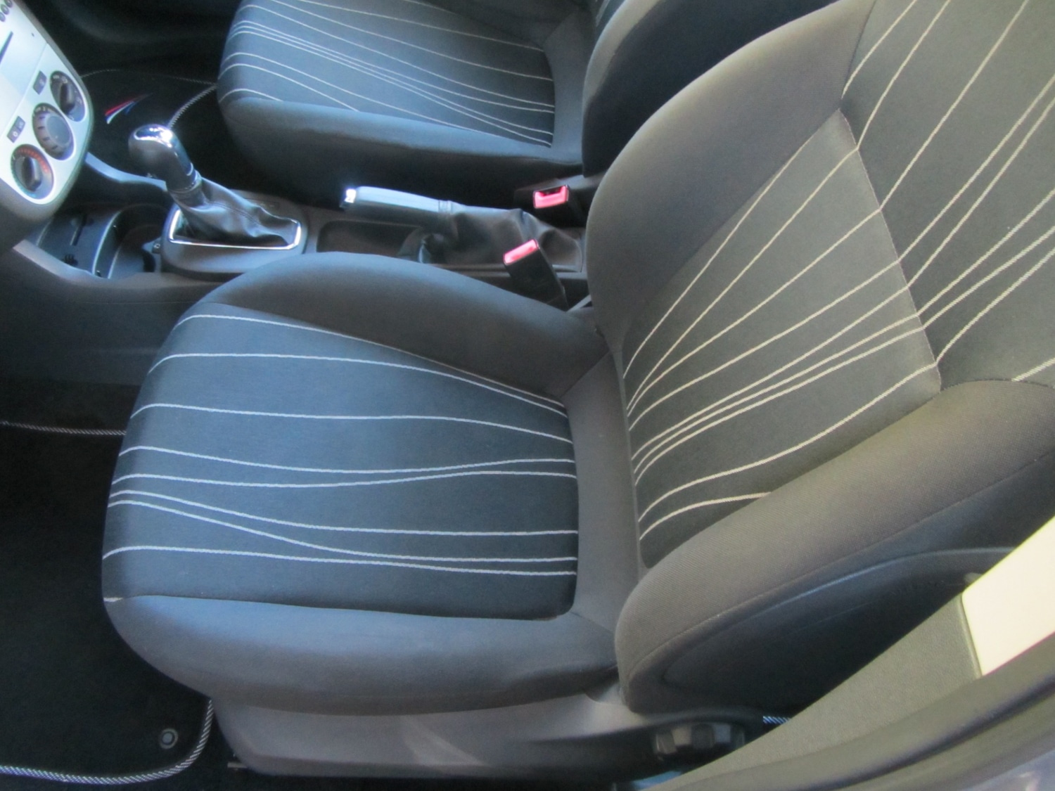 Used Vauxhall Corsa 2009 for sale - 76392364: Photo 17