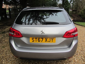 Used Peugeot 308 2018 for sale - 77318625: Photo