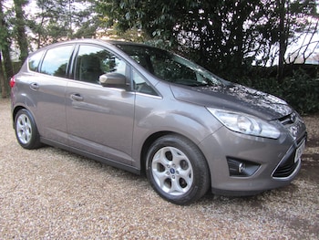 2014 (14) - 1.6cc. 'Zetec' H/Back. 5-Door