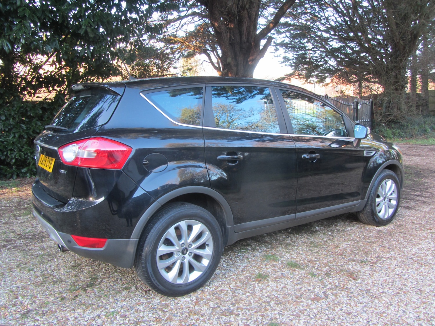 Used Ford Kuga 2009 for sale - 77052109: Photo 2