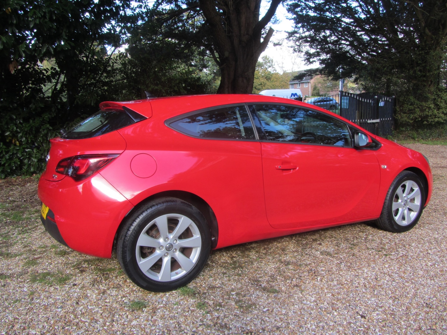 Used Vauxhall Astra GTC 2015 for sale - 76436685: Photo 2