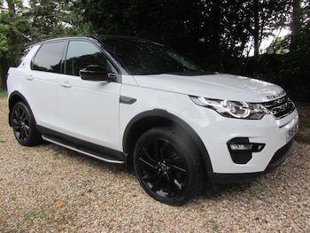 Used Land Rover Discovery Sport 2016 for sale - 78804505: Photo