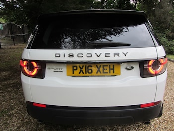 Used Land Rover Discovery Sport 2016 for sale - 78804505: Photo