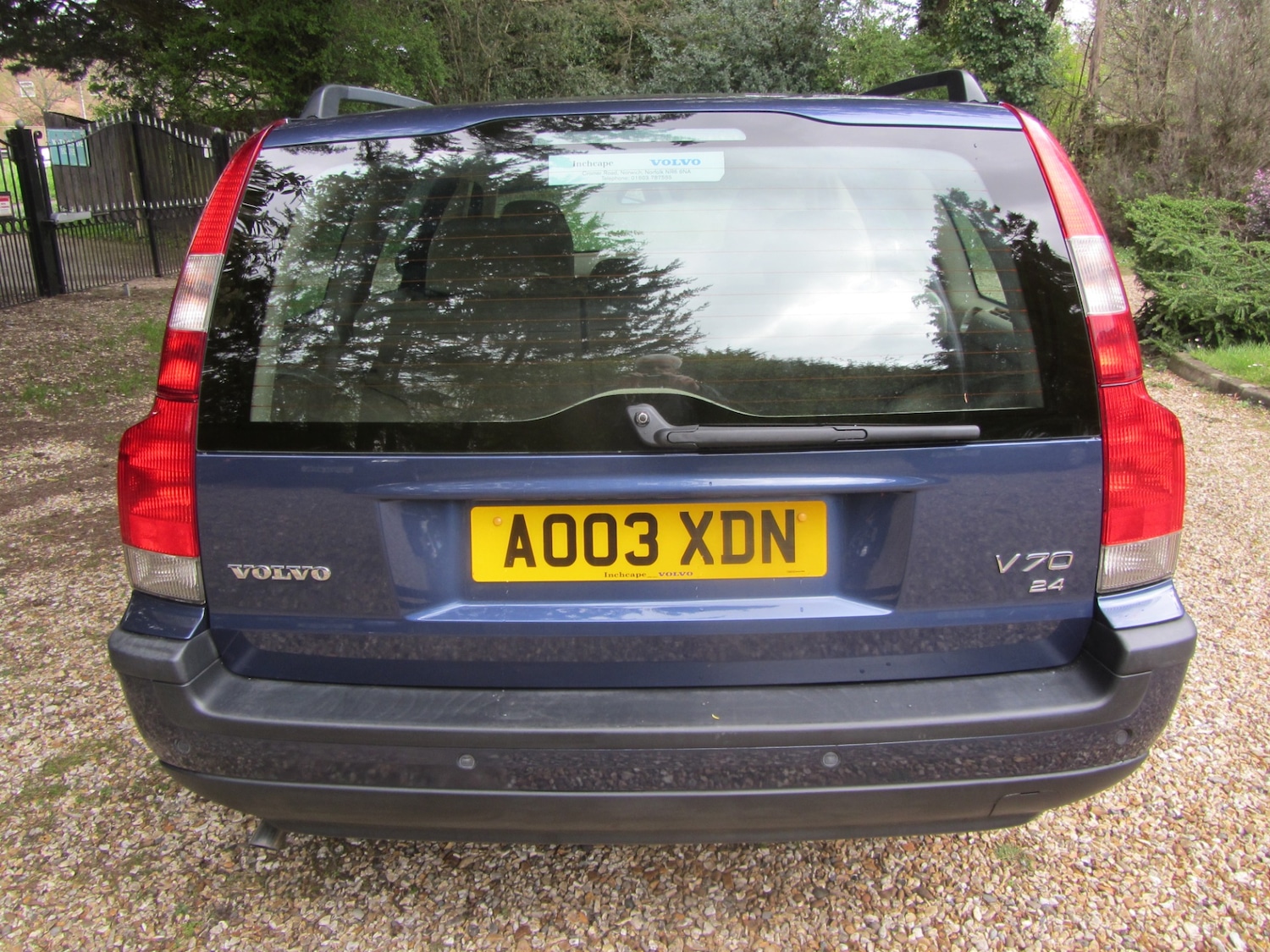 Used Volvo V70 2003 for sale - 78132672: Photo 3