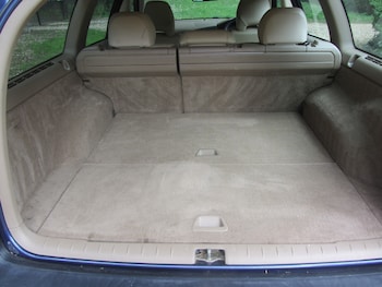 Used Volvo V70 2003 for sale - 78132672: Photo