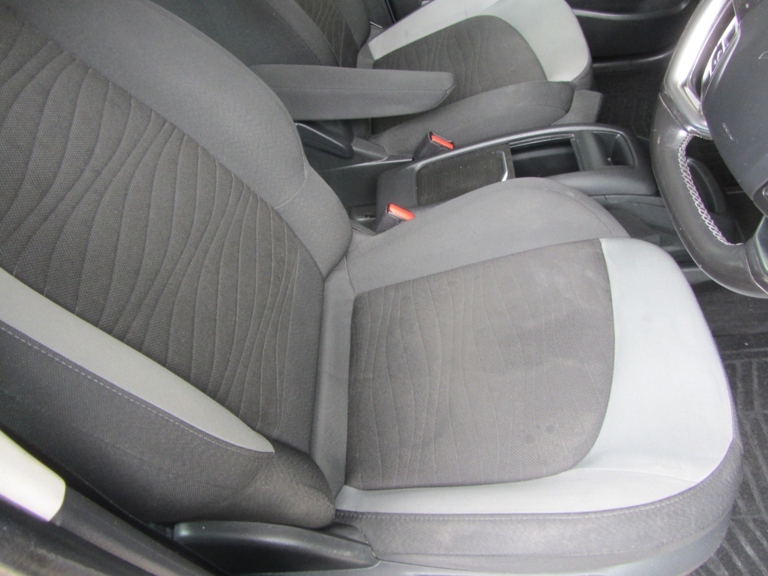 Used Citroen C4 Picasso 2015 for sale - 78078365: Photo 8