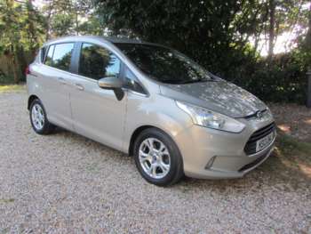 2013 (13) - 1.6cc. 'Zetec' Automatic. 5-Door
