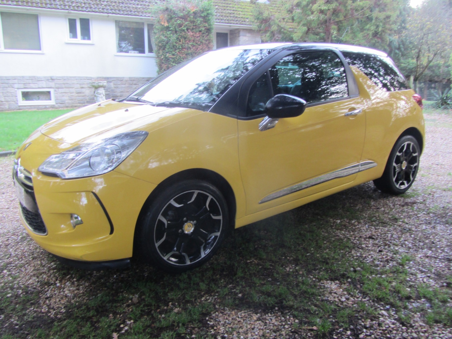 Used Citroen DS3 2015 for sale - 76480543: Photo 6