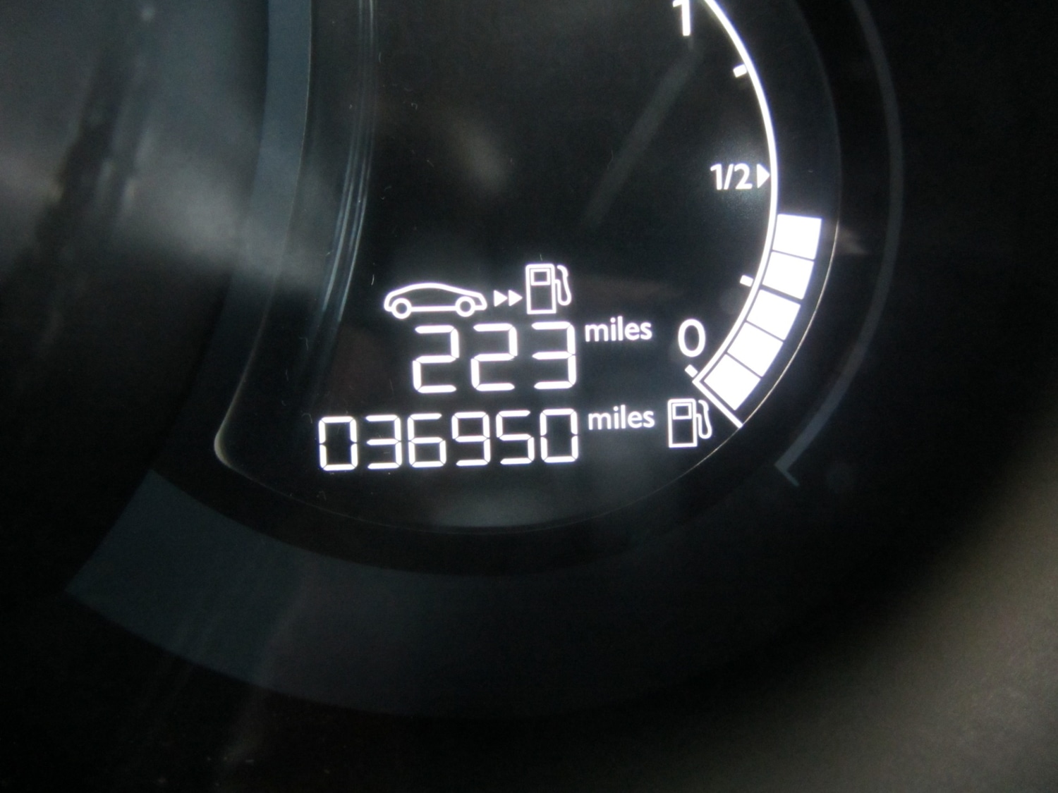 Used Citroen DS3 2015 for sale - 76480543: Photo 9