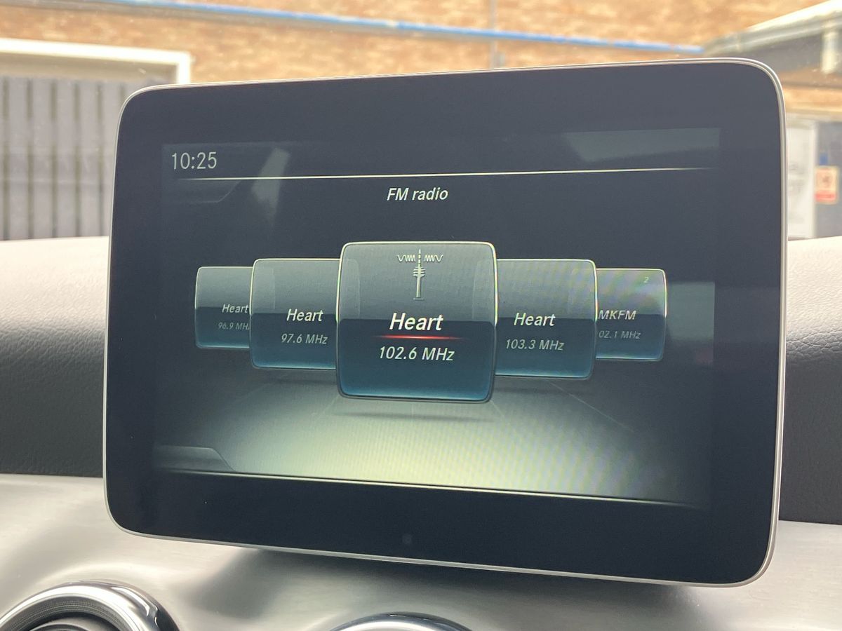 Used Mercedes-Benz GLA 2017 for sale - 76577550: Photo 11