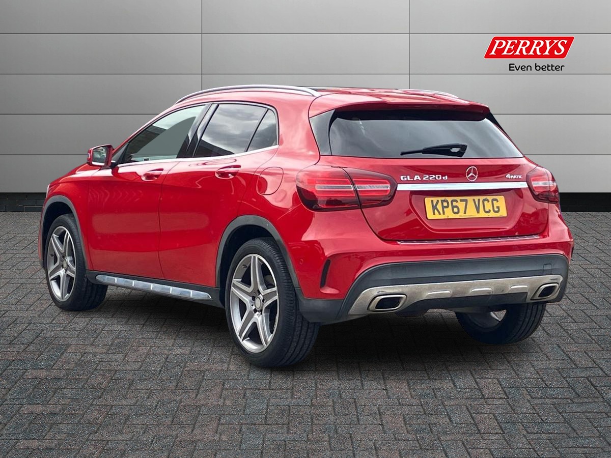 Used Mercedes-Benz GLA 2017 for sale - 76577550: Photo 2