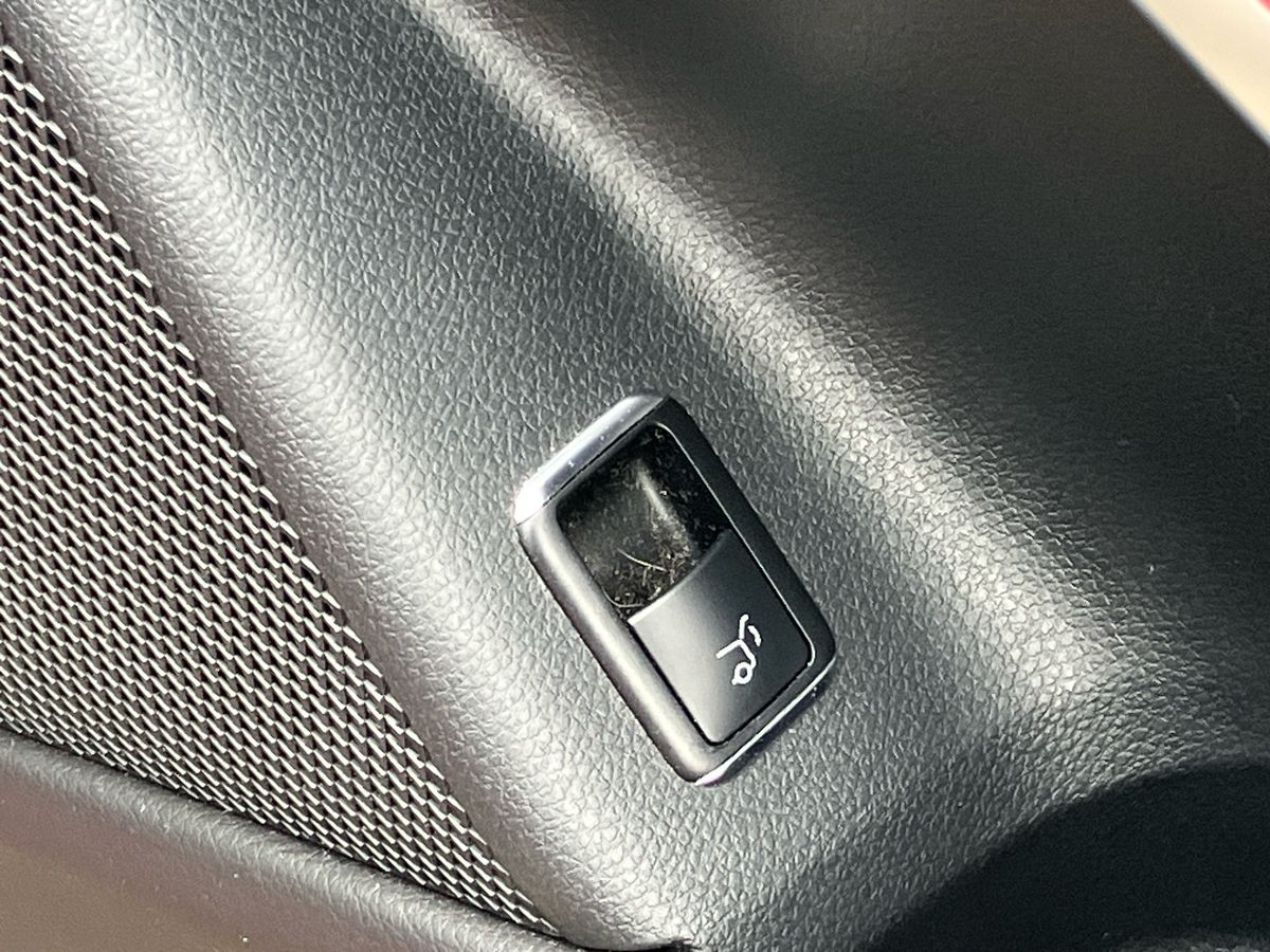 Used Mercedes-Benz GLA 2017 for sale - 76577550: Photo 45