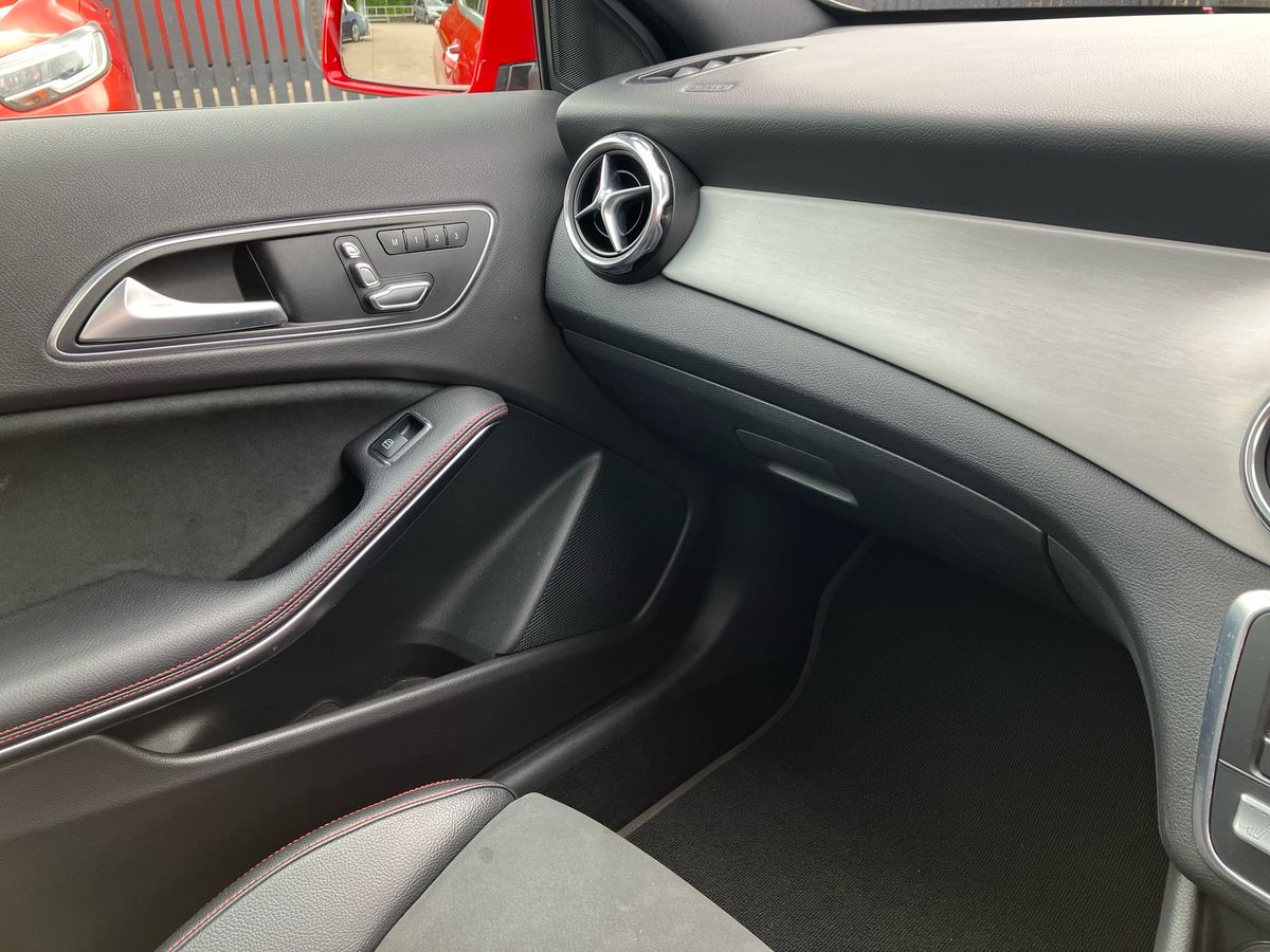 Used Mercedes-Benz GLA 2017 for sale - 76577550: Photo 62