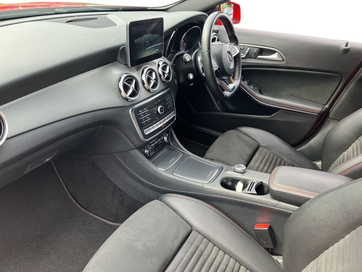 Used Mercedes-Benz GLA 2017 for sale - 76577550: Photo 7