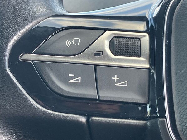 Used Peugeot 3008 2022 for sale - 76045430: Photo 17