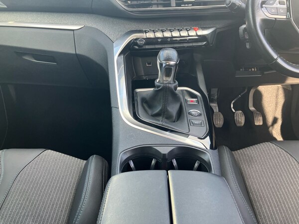 Used Peugeot 3008 2022 for sale - 76045430: Photo 18