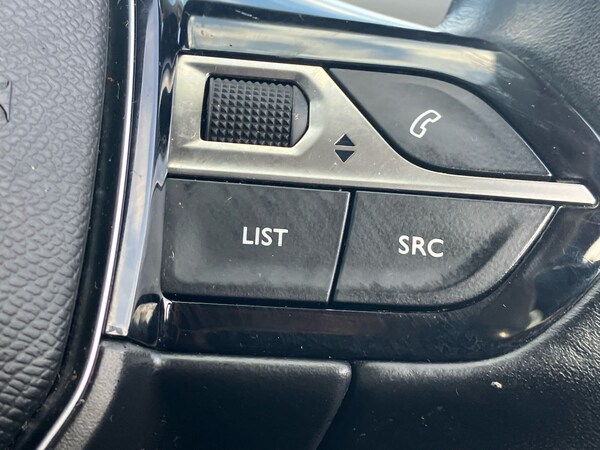 Used Peugeot 3008 2022 for sale - 76045430: Photo 39