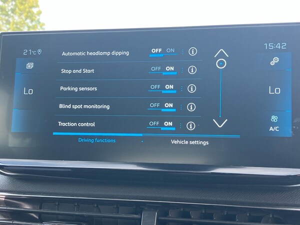 Used Peugeot 3008 2022 for sale - 76045430: Photo 47
