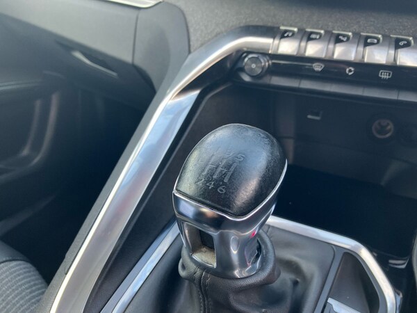 Used Peugeot 3008 2022 for sale - 76045430: Photo 51