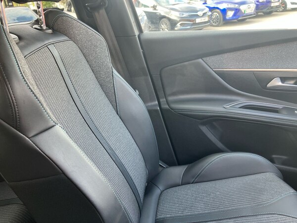 Used Peugeot 3008 2022 for sale - 76045430: Photo 56