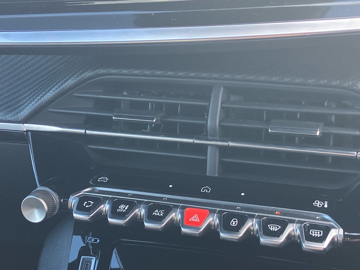 Used Peugeot 2008 2025 for sale - 77148819: Photo 47