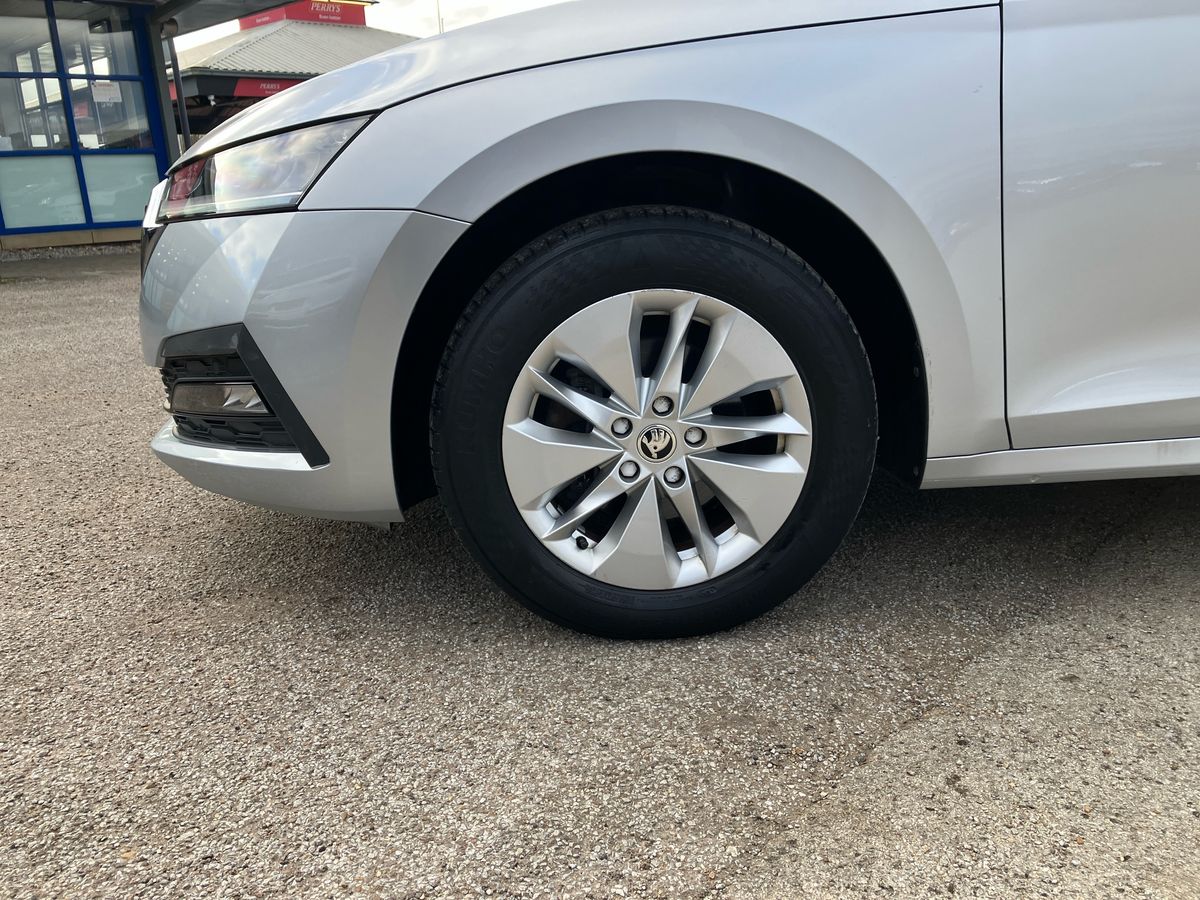 Used Skoda Octavia 2021 for sale - 76330750: Photo 7