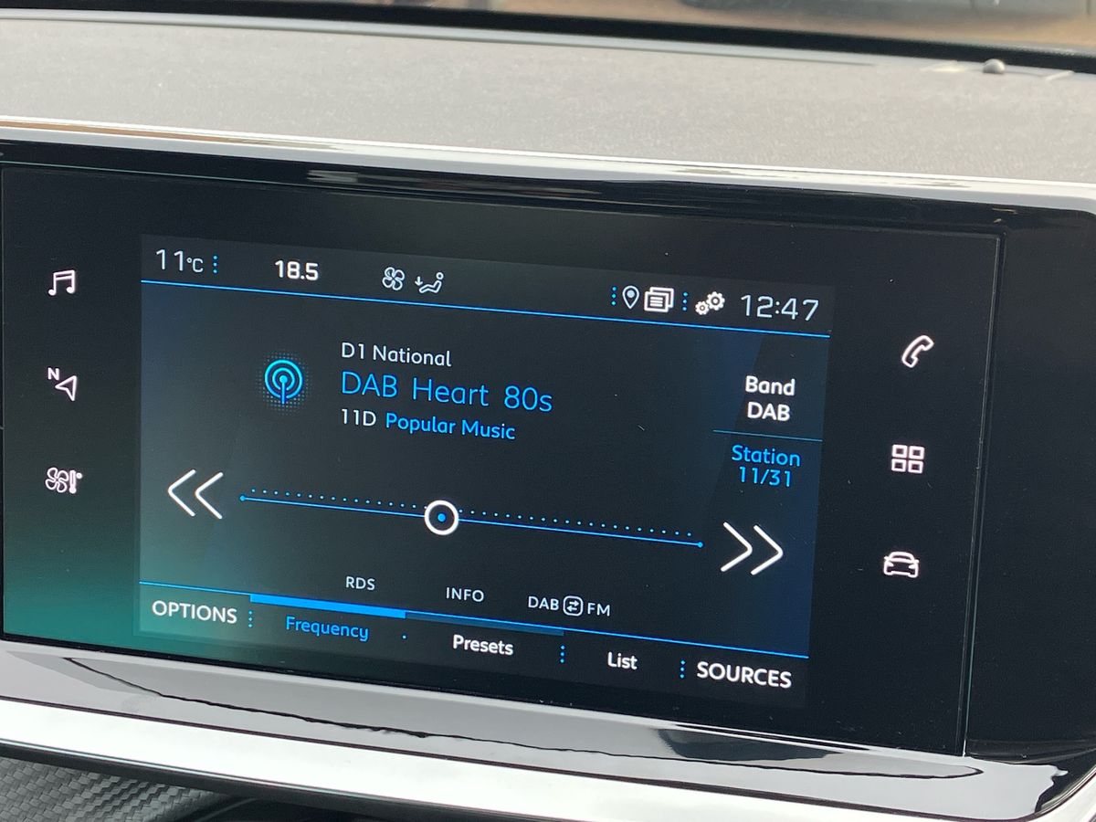 Used Peugeot 208 2023 for sale - 76220103: Photo 10