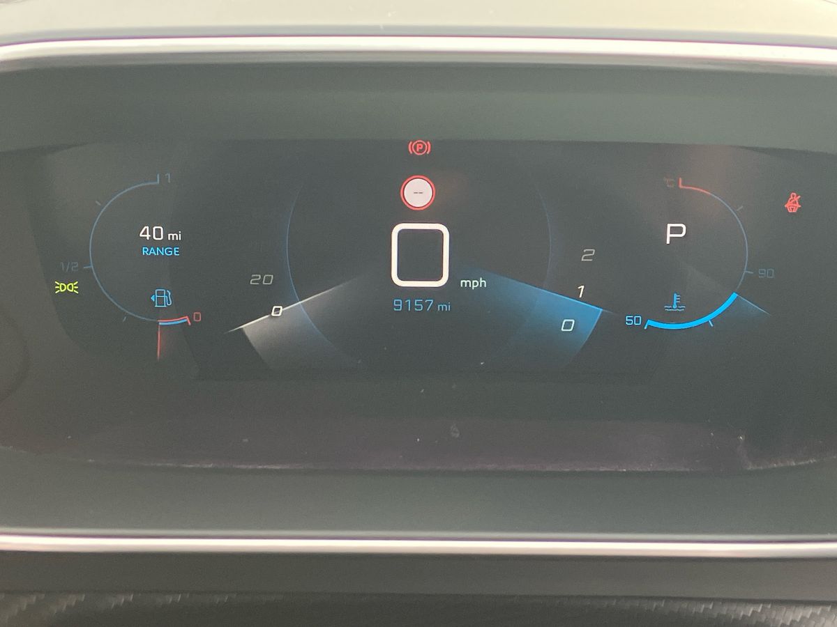 Used Peugeot 208 2023 for sale - 76220103: Photo 41