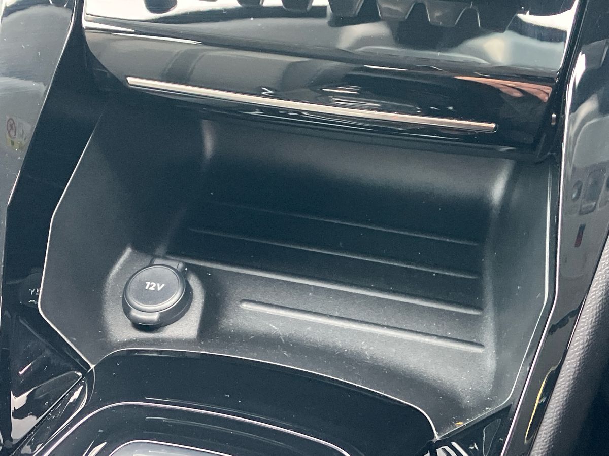 Used Peugeot 208 2023 for sale - 76220103: Photo 49